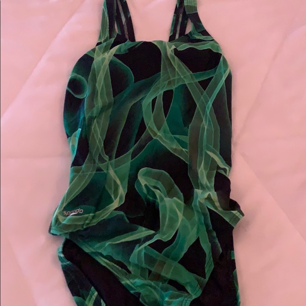Women’s speedo